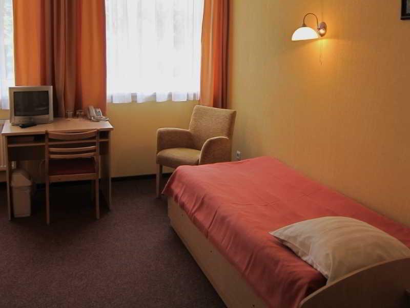 Hotel Vilmaja Riga Ngoại thất bức ảnh