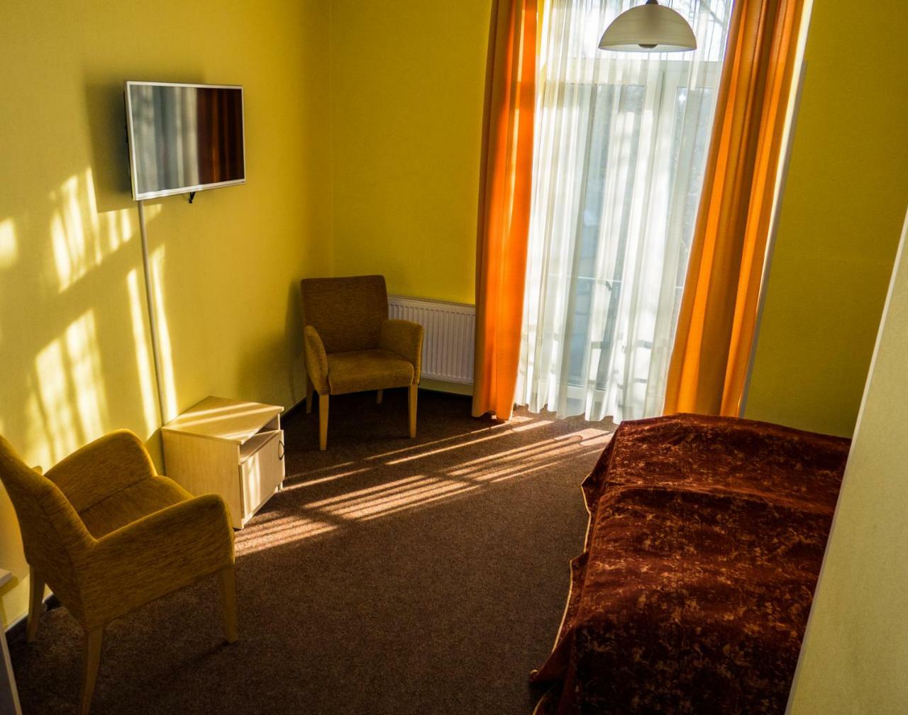 Hotel Vilmaja Riga Ngoại thất bức ảnh